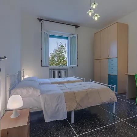 Guesthost - San Donato Fiera Apartment! *